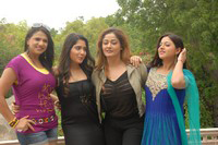 Bhaja Bhajantrilu Spicy Stills